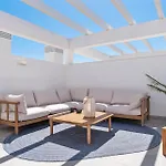 Sunny Terrace Penthouse Lejlighed Estepona