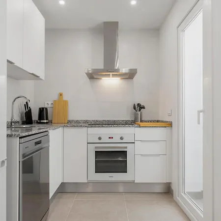 Sunny Terrace Penthouse Apartment Estepona